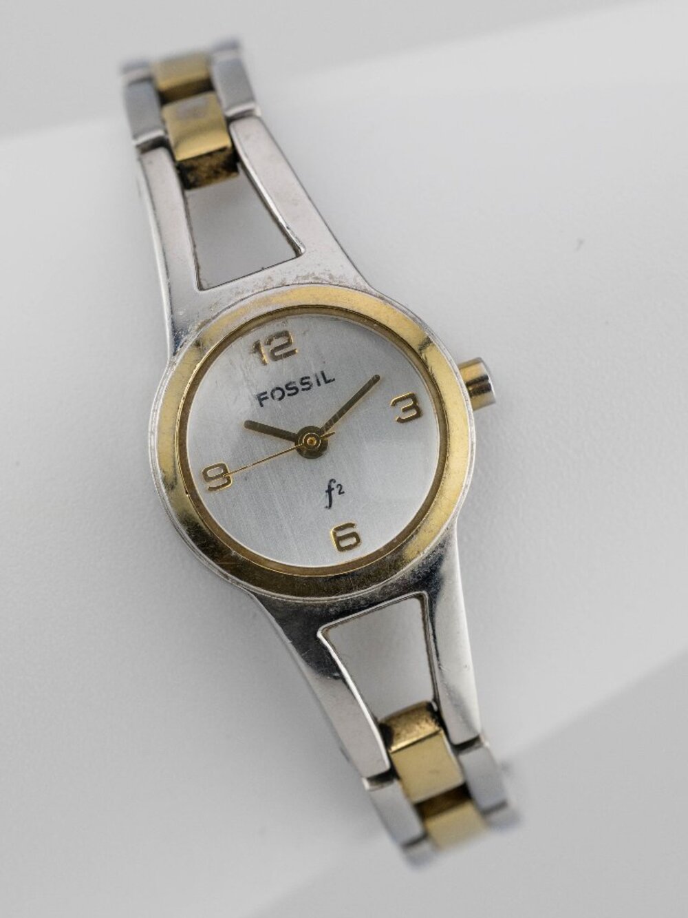 Fossil F2 ES-9495 Two Tone Bangle Quartz Analog Women's Watch New Battery